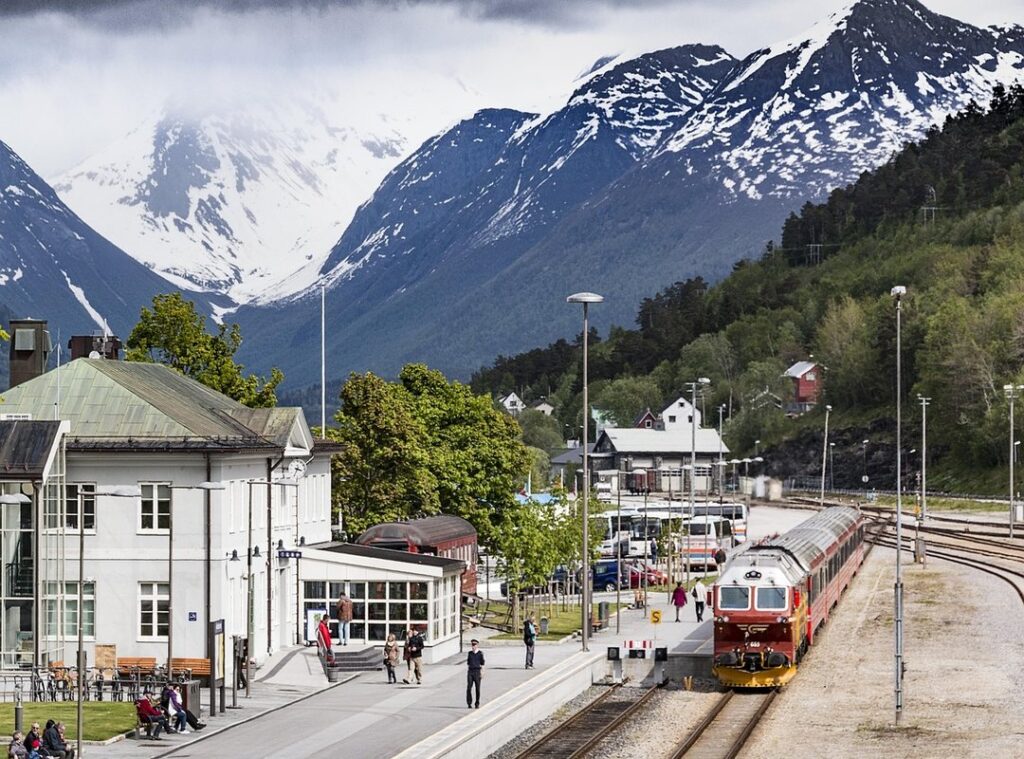 backpacking europe tips